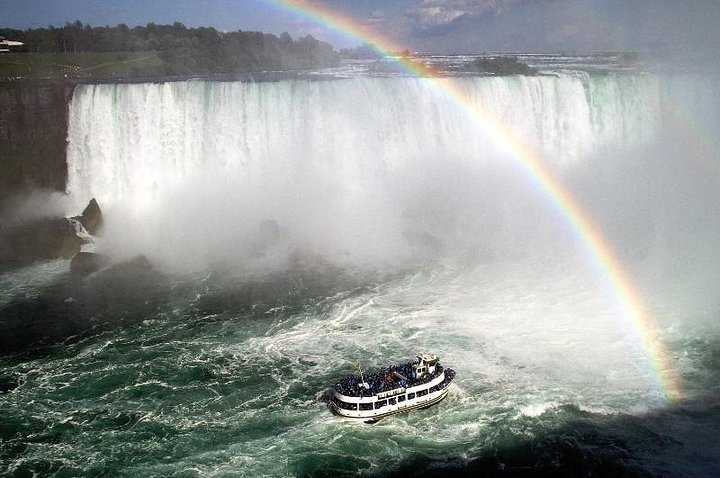 Experience the majestic Niagara Falls where cascading waters create stunning rainbows and embark on a boat adventure to witness nature’s raw power up close. Enjoy unforgettable views and scenic landscapes.